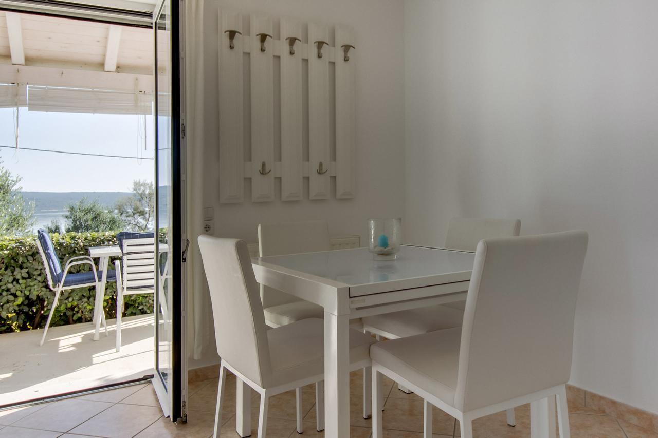 Apartments Del Sole Nerezine Bilik gambar